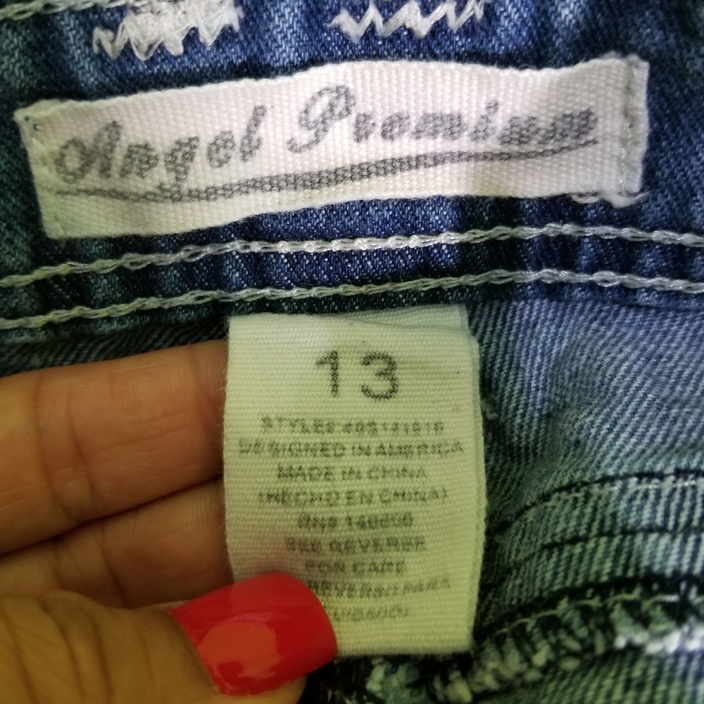 Short Jeans - Picture 3 of 5